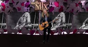 Mettes Mix (258) – Rikke Topp MH1793-Mettes-Mix-258_InternetMaster720p25