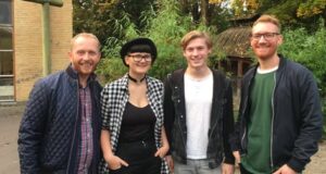 Kig Forbi – Cafe AURA Kig-Forbi-Cafe-AURA