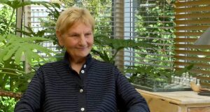 EU runder det skarpe hjørne (3) – Birte Weiss MH3073-EU-runder-det-skarpe-hjoerne-Brite-Weiss-K1.mp4