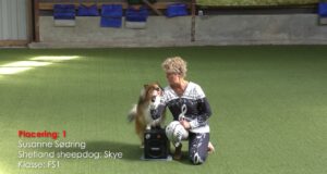 Dog Dancing på Garbogaard – FS1 MH3556-Dog-Dancing-paa-Garbogaard-FS1-10min